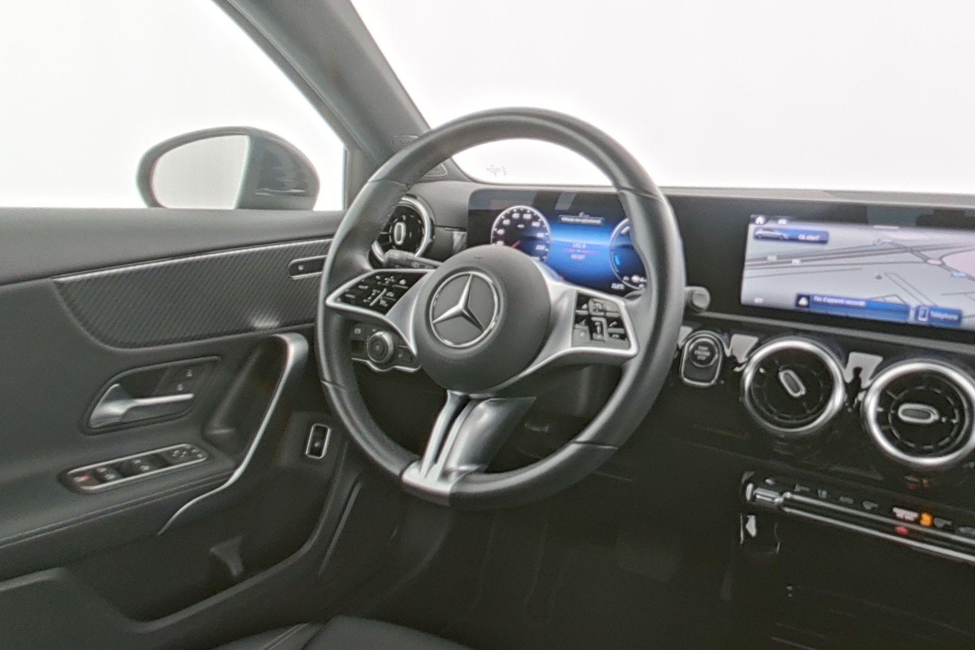 certified-namur-mercedes-benz-a-250-e-luxury-line-w1k3f8fb4rv193679-13-20260827021519.jpg