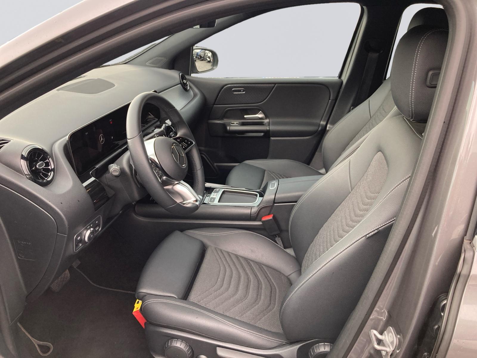 certified-namur-mercedes-benz-b-180-luxury-line-w1k4f8eb6sj744889-9-20260804171151.jpg