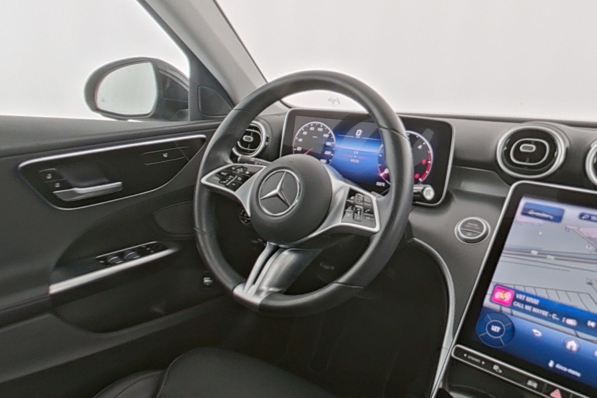 certified-namur-mercedes-benz-c-200-d-break-luxury-line-w1kah0db5pf106563-13-20260805092947.jpg