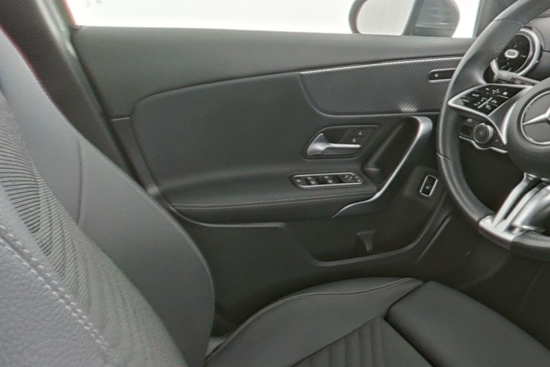 certified-verviers-mercedes-benz-a-250e-business-line-w1k3f8fb3rn326643-17-20260831162729.jpg