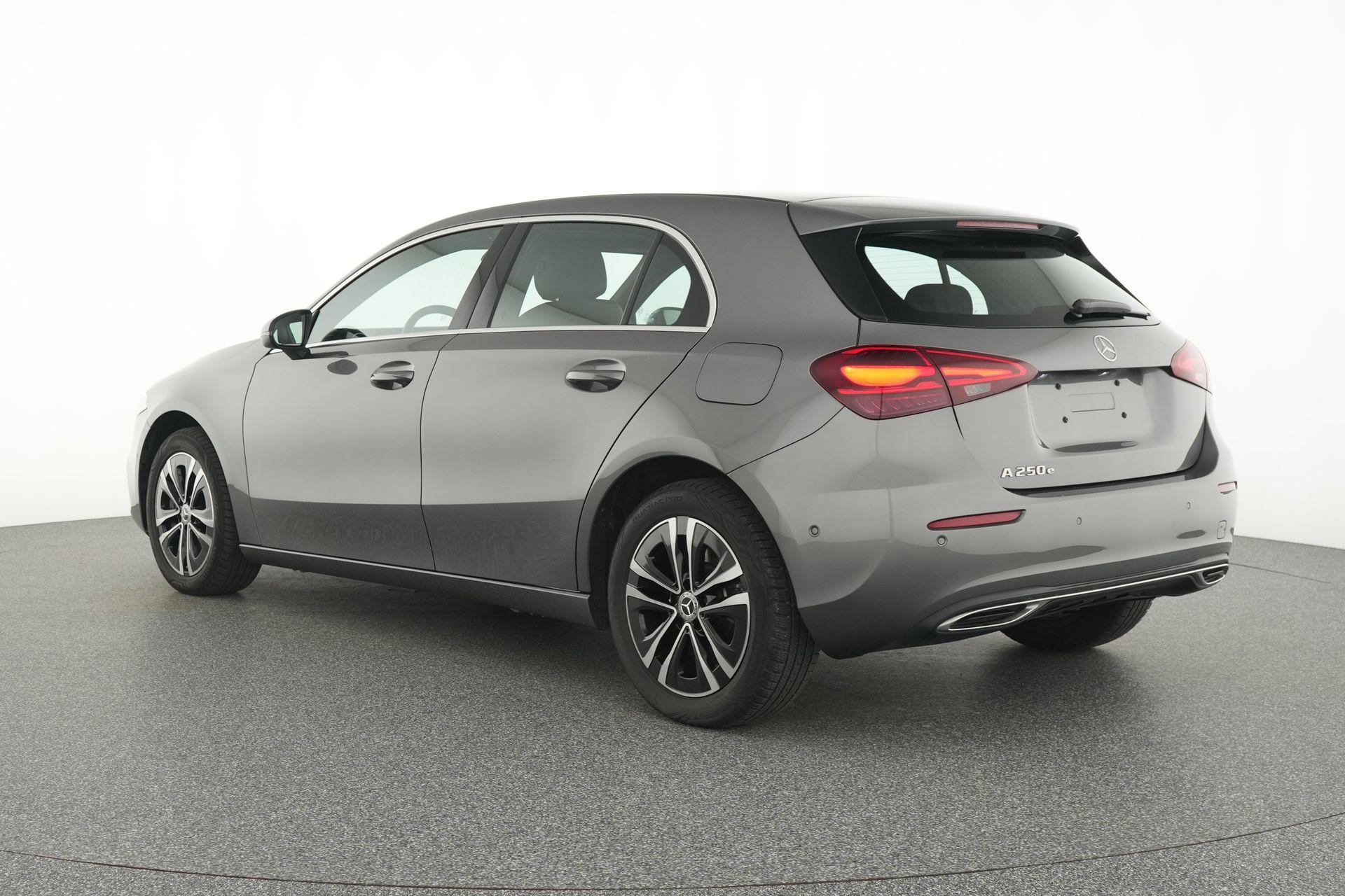 certified-verviers-mercedes-benz-a-250e-business-line-w1k3f8fb3rn326643-4-20260831162720.jpg