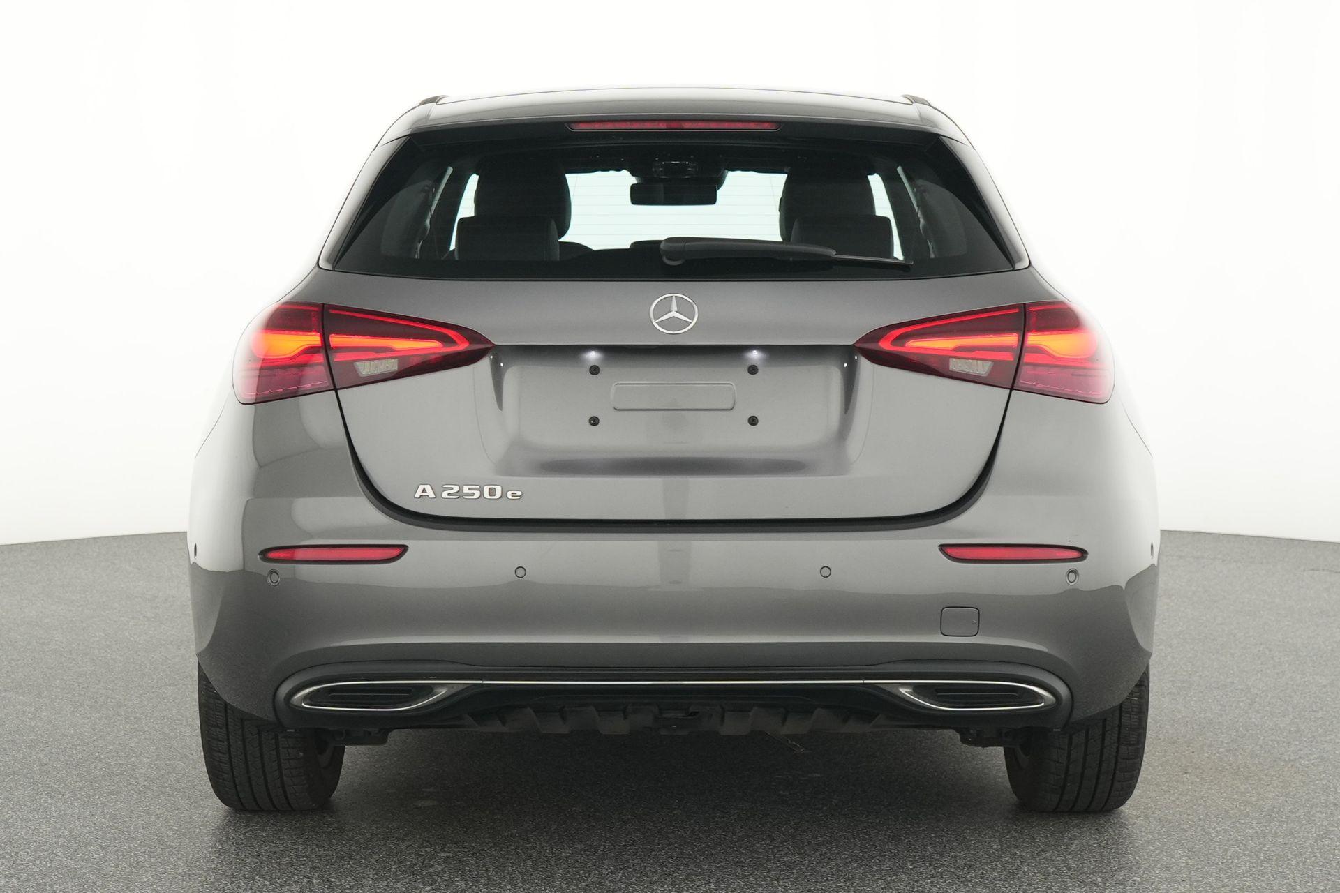 certified-verviers-mercedes-benz-a-250e-business-line-w1k3f8fb3rn326643-8-20260831162723.jpg