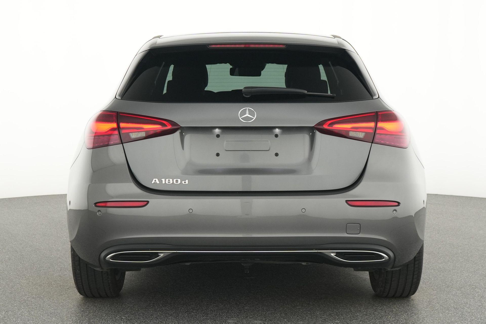 certified-alleur-mercedes-benz-a-180d-business-line-w1k3f1ab2tj537734-8-20260702123148.jpg