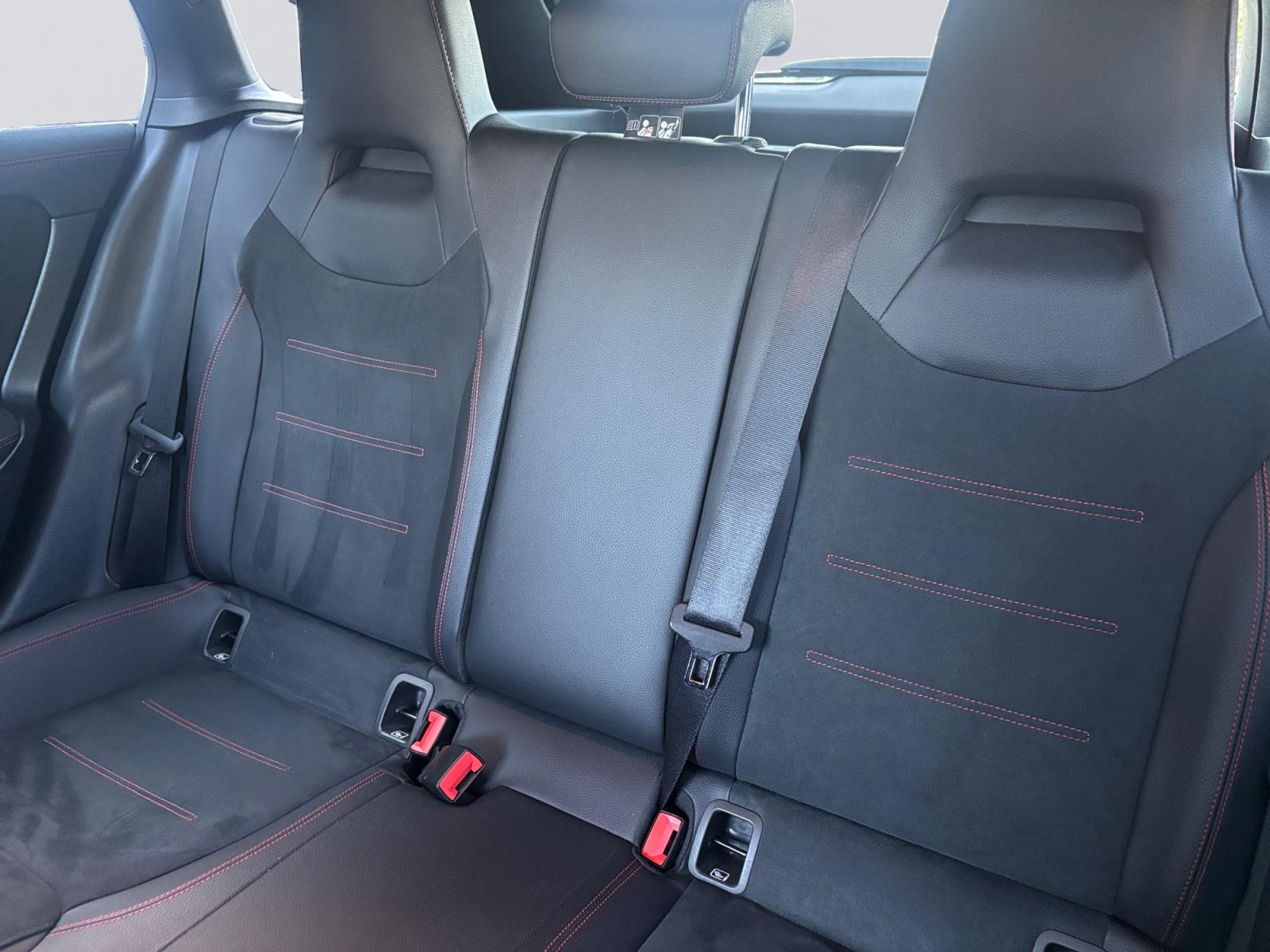 certified-arlon-mercedes-benz-cla-200-shooting-brake-amg-line-wdd1186871n076751-16-20260821222619.jpg