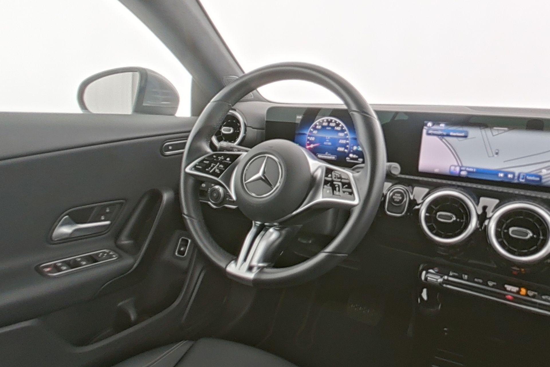 certified-arlon-mercedes-benz-cla-250-e-shooting-brake-250-e-business-solution-w1k5m8fbxrn461603-13-20260728094142.jpg