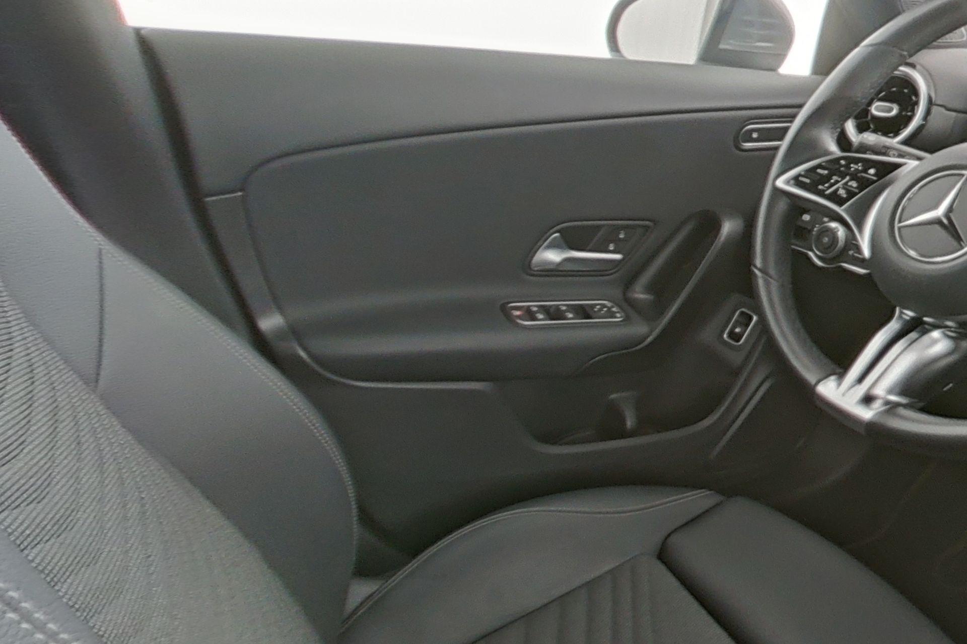 certified-arlon-mercedes-benz-cla-250-e-shooting-brake-250-e-business-solution-w1k5m8fbxrn461603-16-20260728094144.jpg
