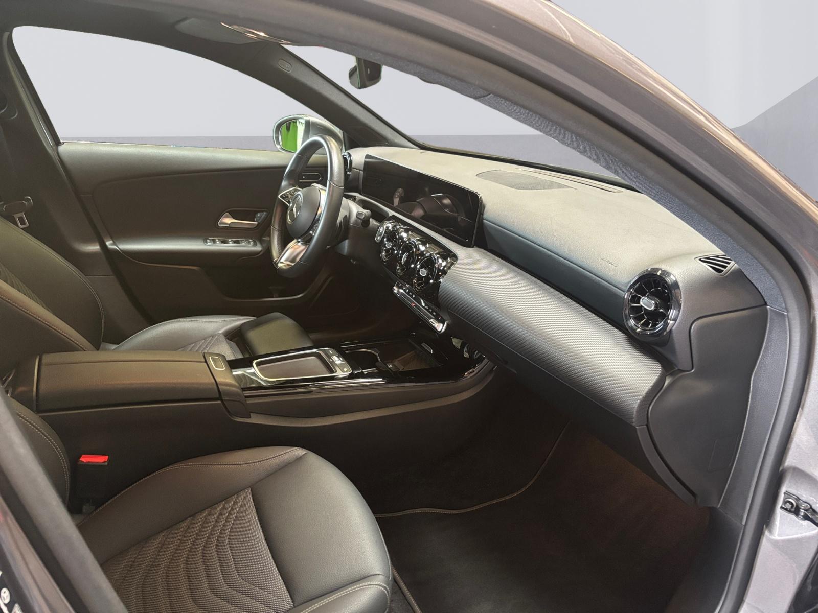 certified-libramont-mercedes-benz-a-180-luxury-line-w1k3f8eb5tv224074-11-20260821222845.jpg