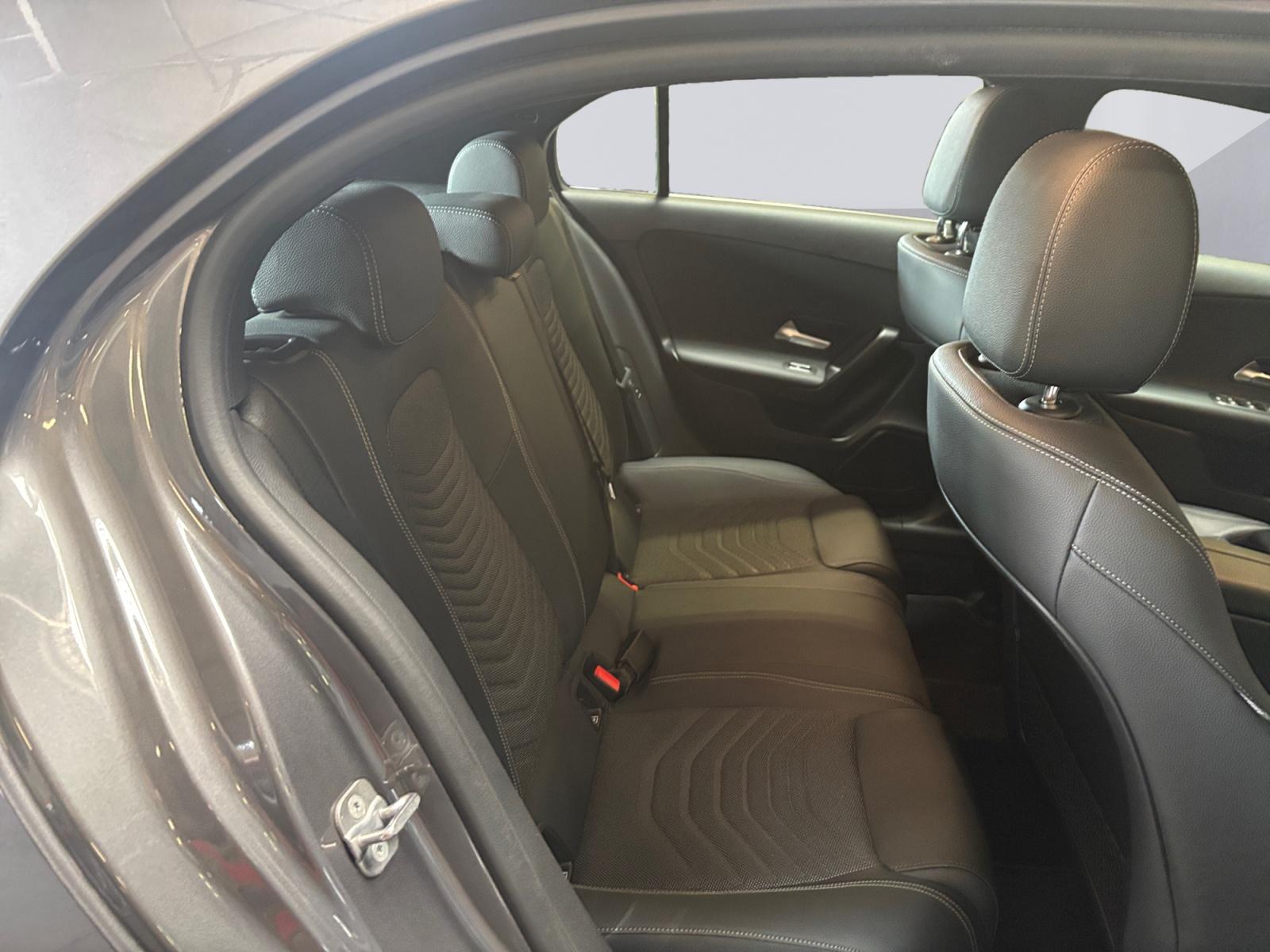 certified-libramont-mercedes-benz-a-180-luxury-line-w1k3f8eb5tv224074-15-20260821222848.jpg