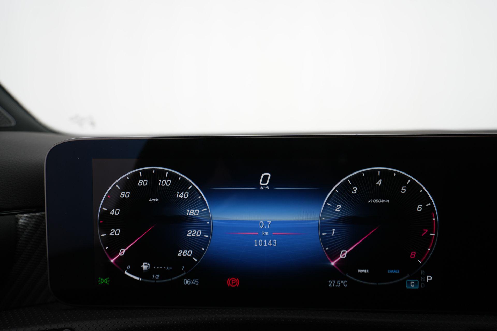 certified-namur-mercedes-benz-a-180-luxury-line-w1k3f8eb3sj460745-14-20260821221542.jpg