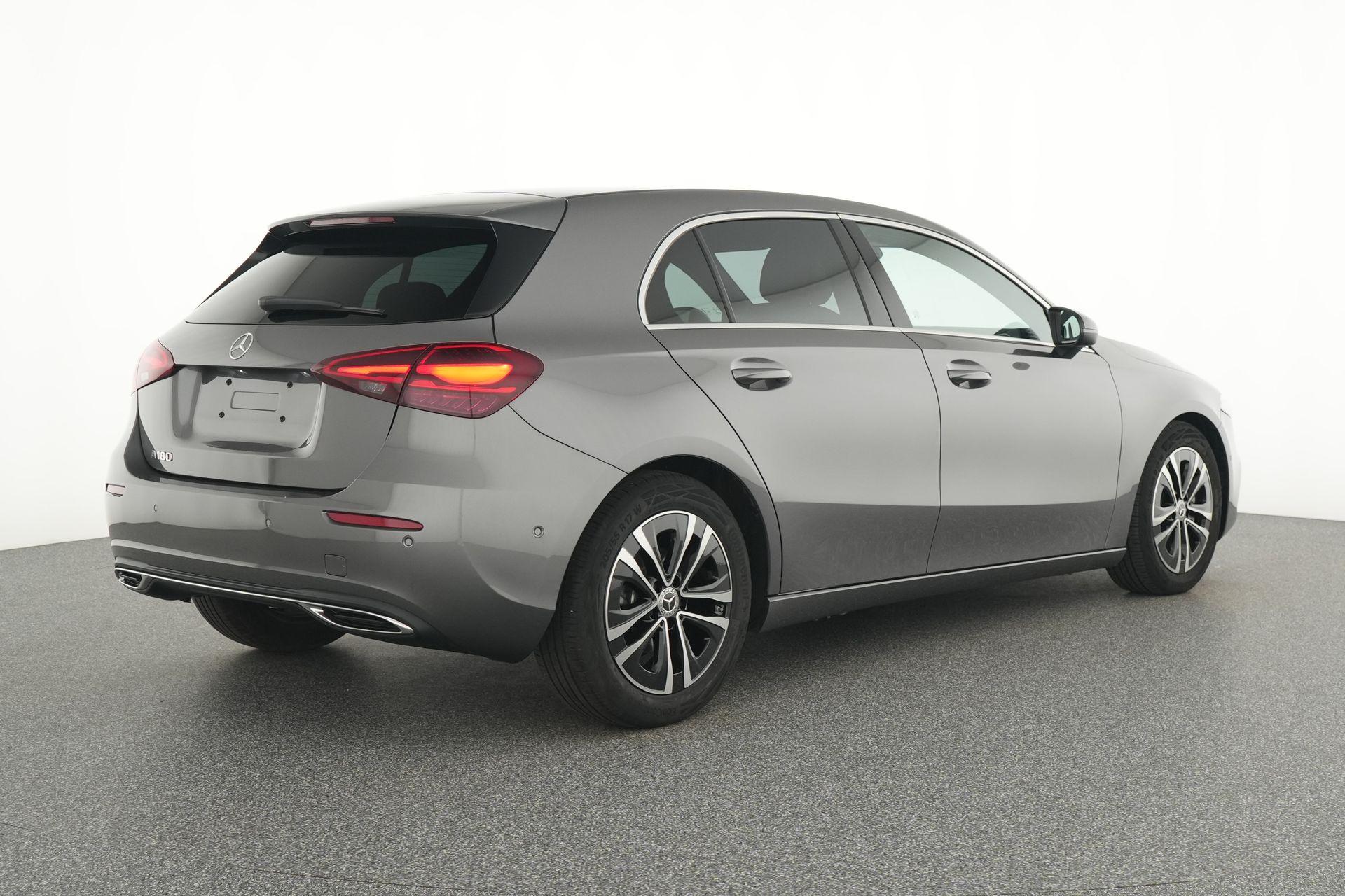 certified-namur-mercedes-benz-a-180-luxury-line-w1k3f8eb3sj460745-4-20260821221537.jpg