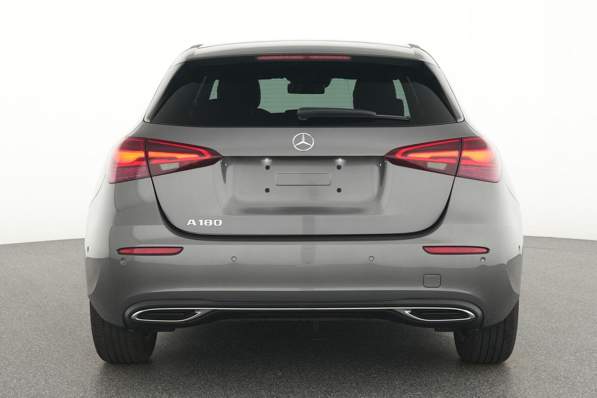 certified-namur-mercedes-benz-a-180-luxury-line-w1k3f8eb3sj460745-7-20260821221539.jpg