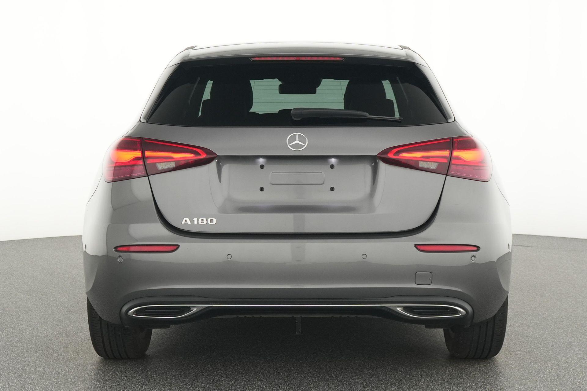 certified-namur-mercedes-benz-a-180-luxury-line-w1k3f8eb4sj461189-7-20260821221556.jpg