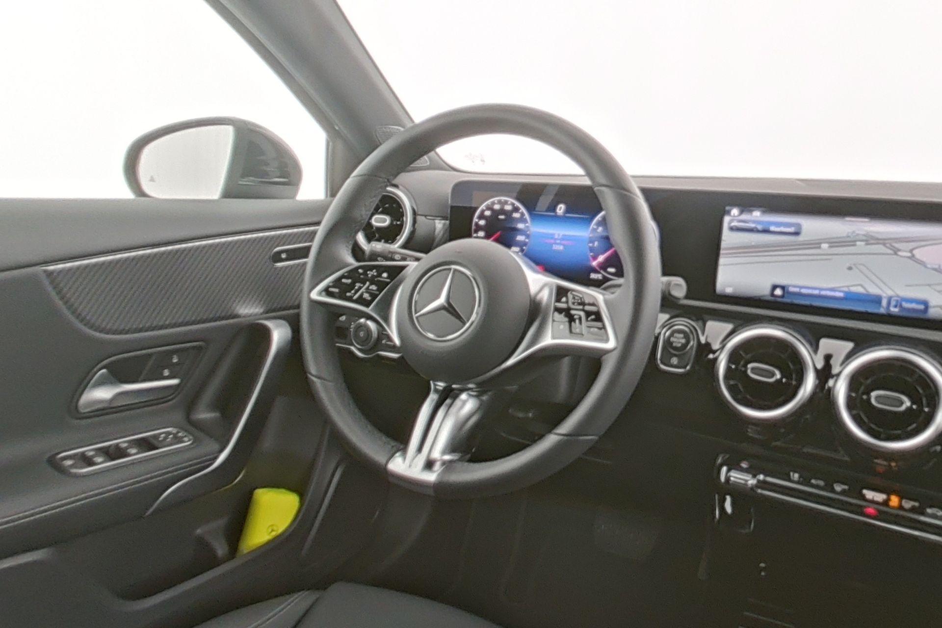 certified-namur-mercedes-benz-a-180-progressive-w1k3f8eb4sn342261-13-20260821220506.jpg