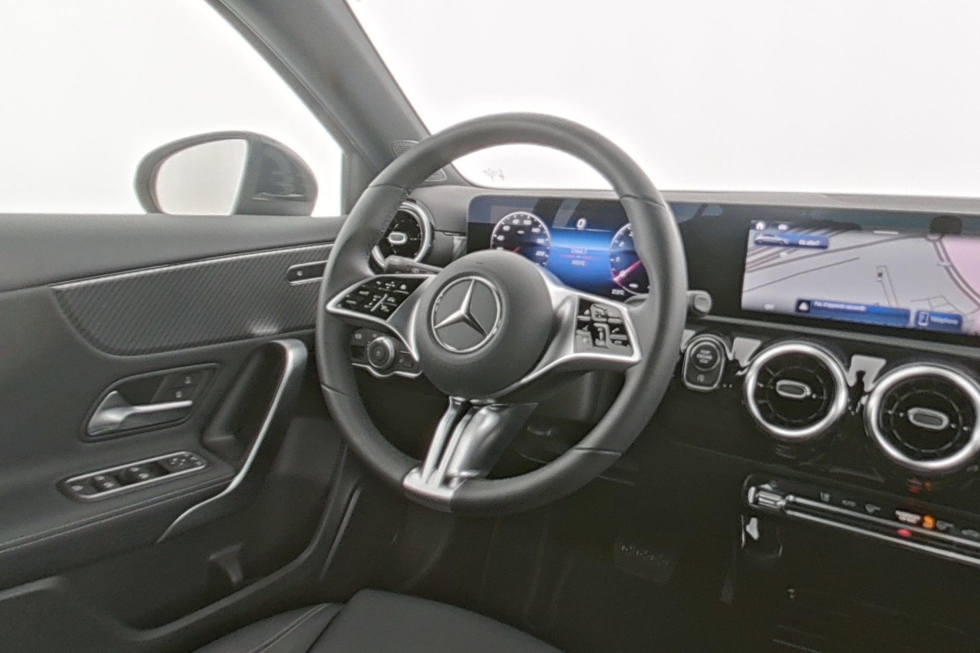 certified-namur-mercedes-benz-a-180-progressive-w1k3f8eb8tj530466-13-20260722141042.jpg