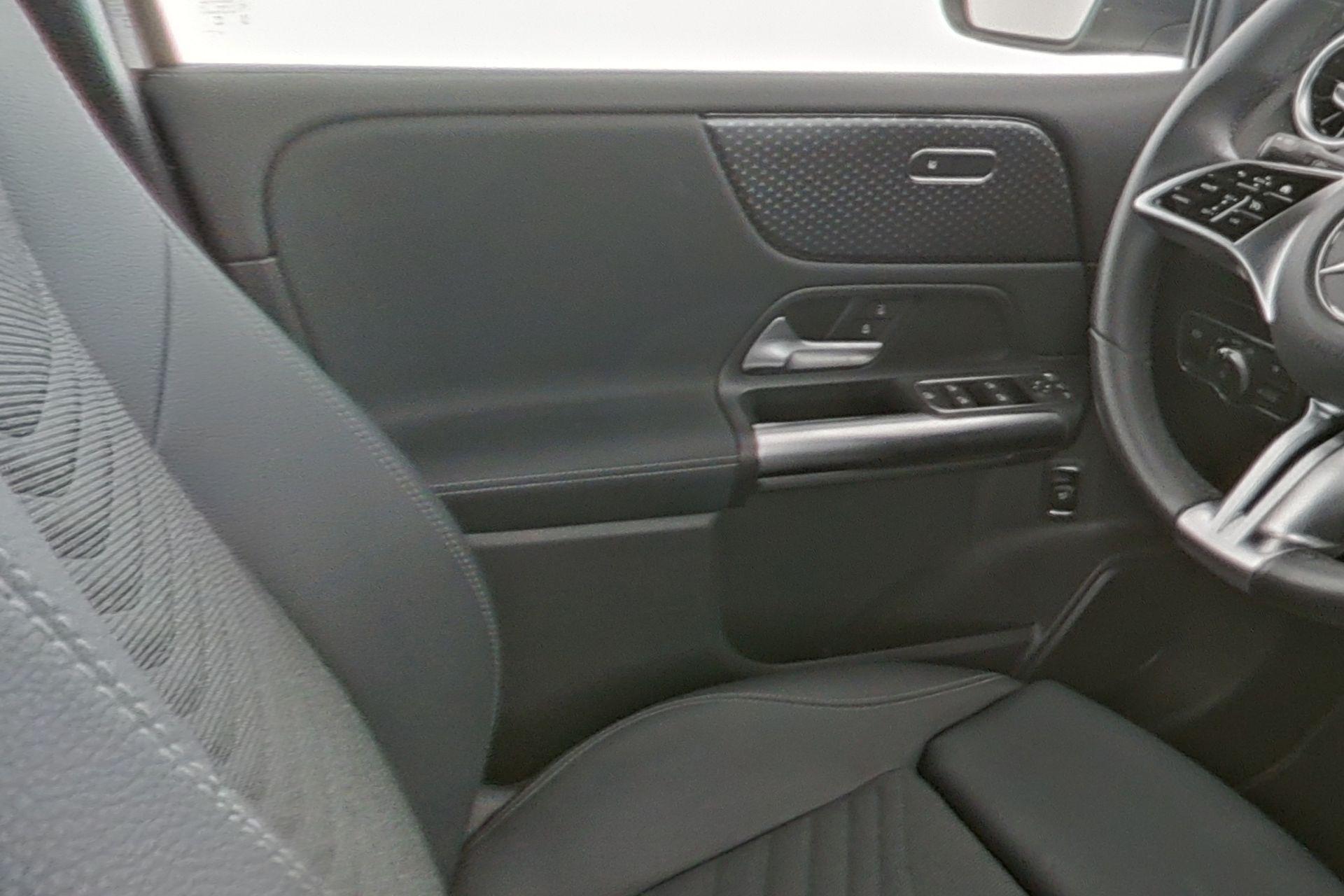 certified-namur-mercedes-benz-b-180-d-progressive-w1k4f1ab5tj824196-16-20260716120223.jpg