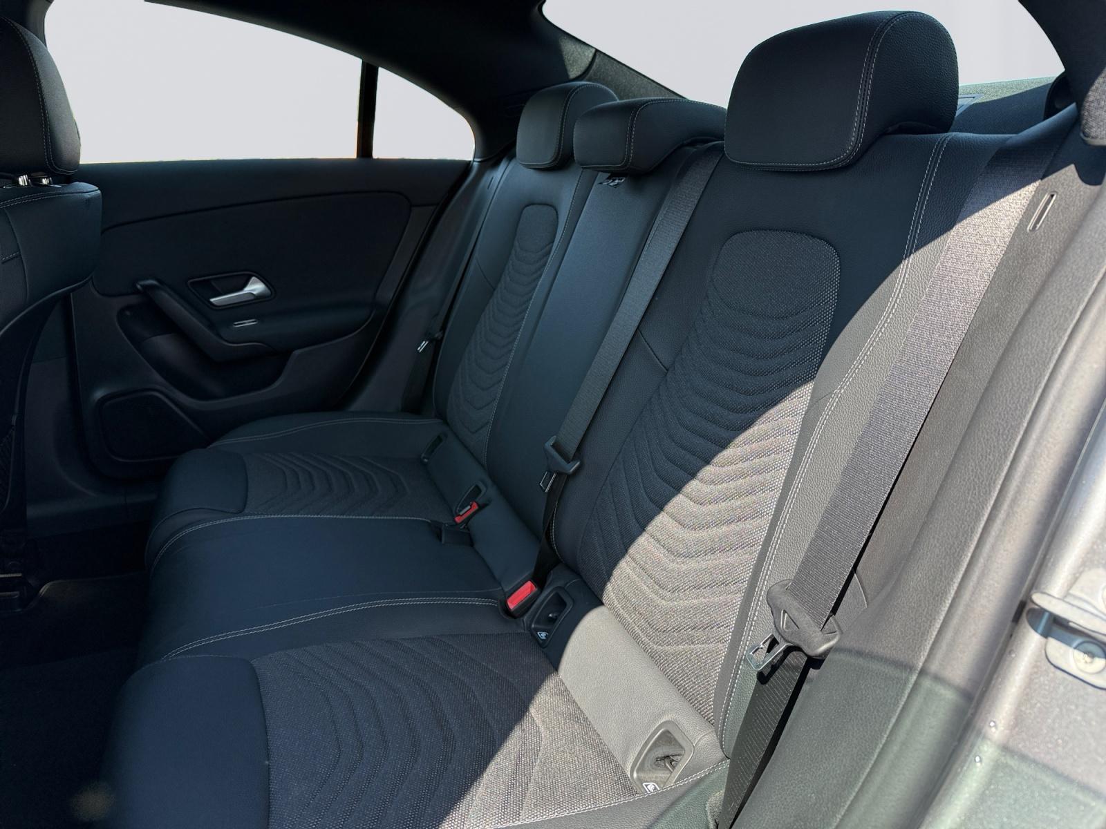 certified-namur-mercedes-benz-cla-180-business-line-w1k5j8eb2sn549187-17-20260726032429.jpg