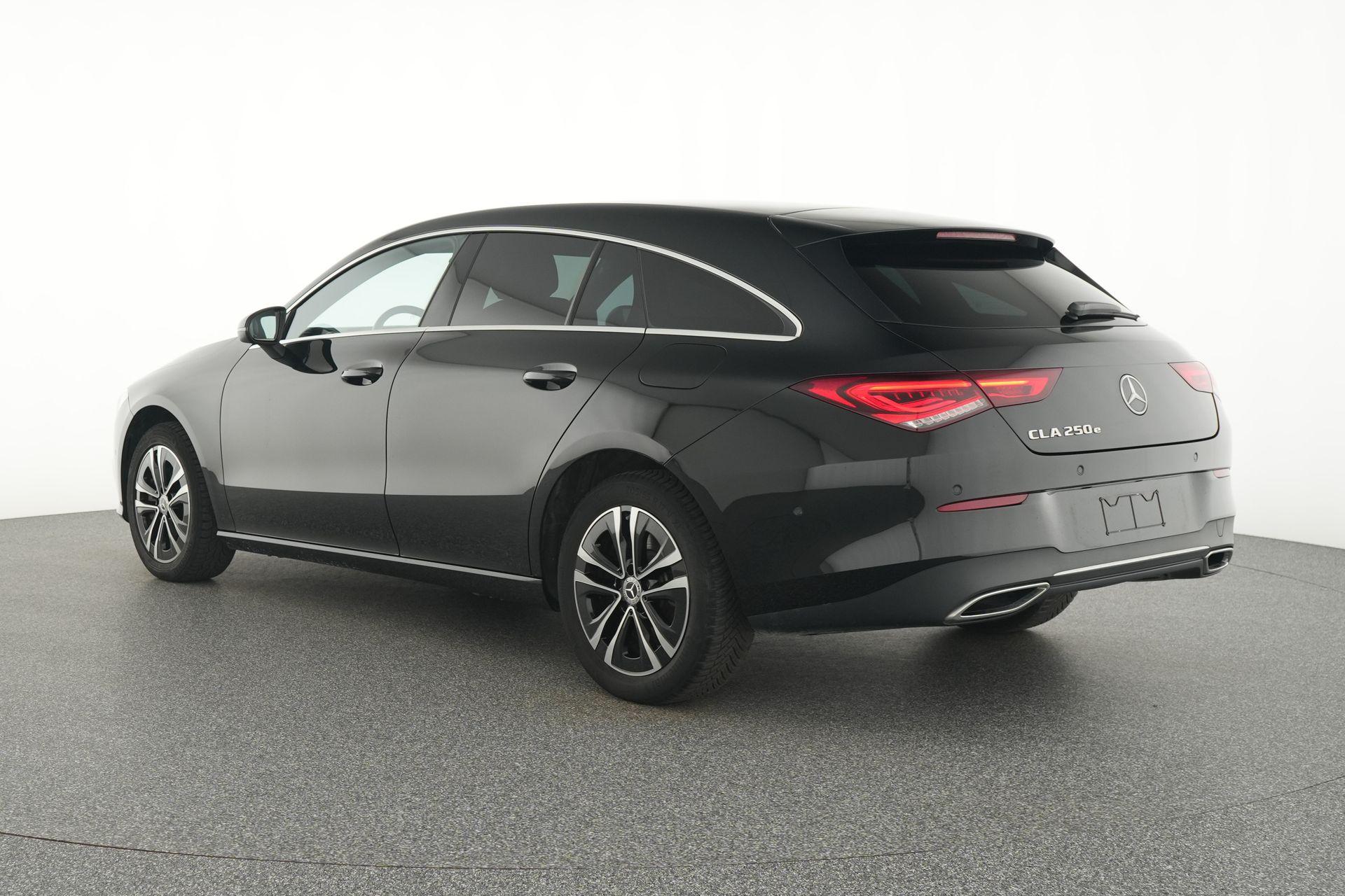 certified-namur-mercedes-benz-cla-250-e-shooting-brake-progressive-w1k5m8gb2pn403643-3-20260722141118.jpg