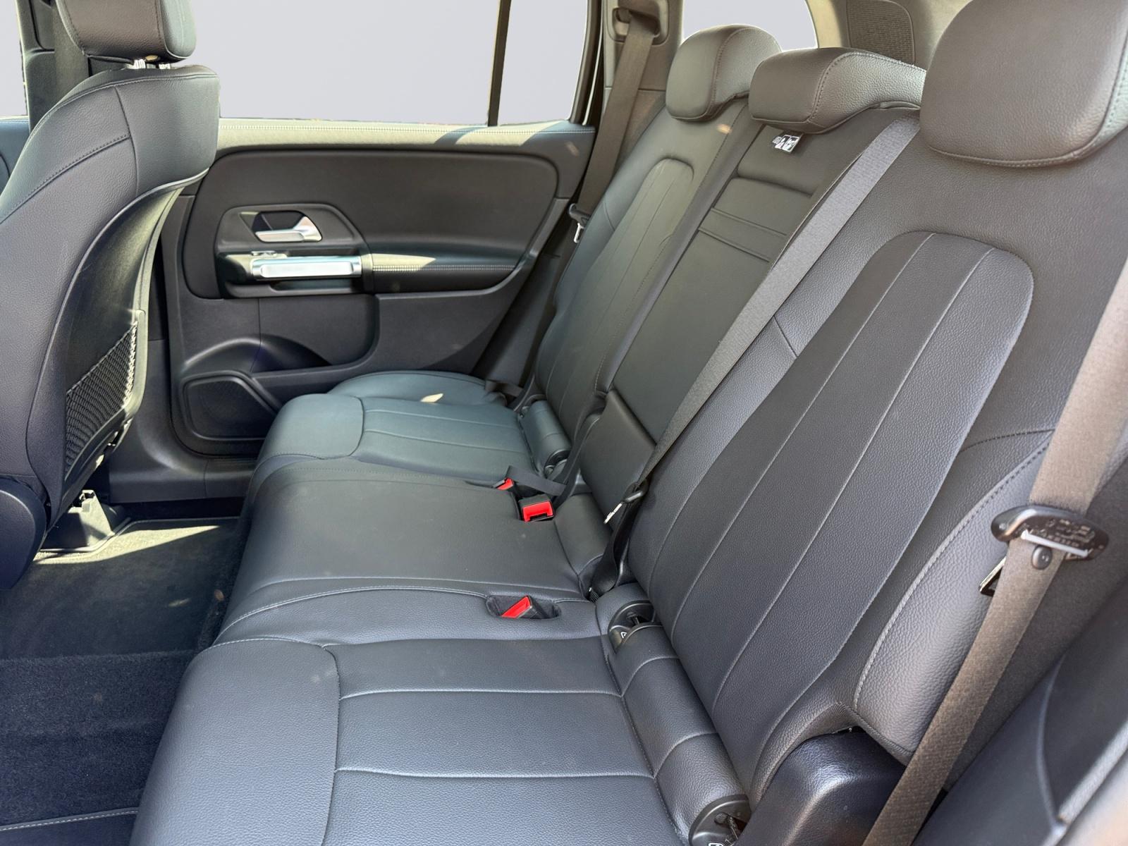 certified-namur-mercedes-benz-glb-180-d-luxury-line-w1n4m1ab2sw426454-17-20260922135913.jpg