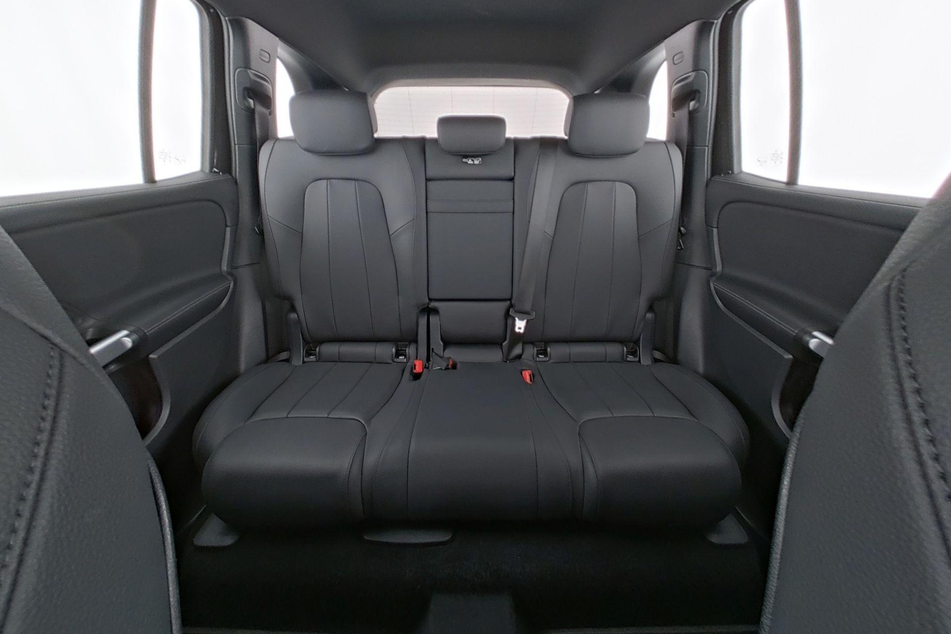 certified-namur-mercedes-benz-glb-180-d-luxury-line-w1n4m1ab7sw425297-17-20260821220430.jpg