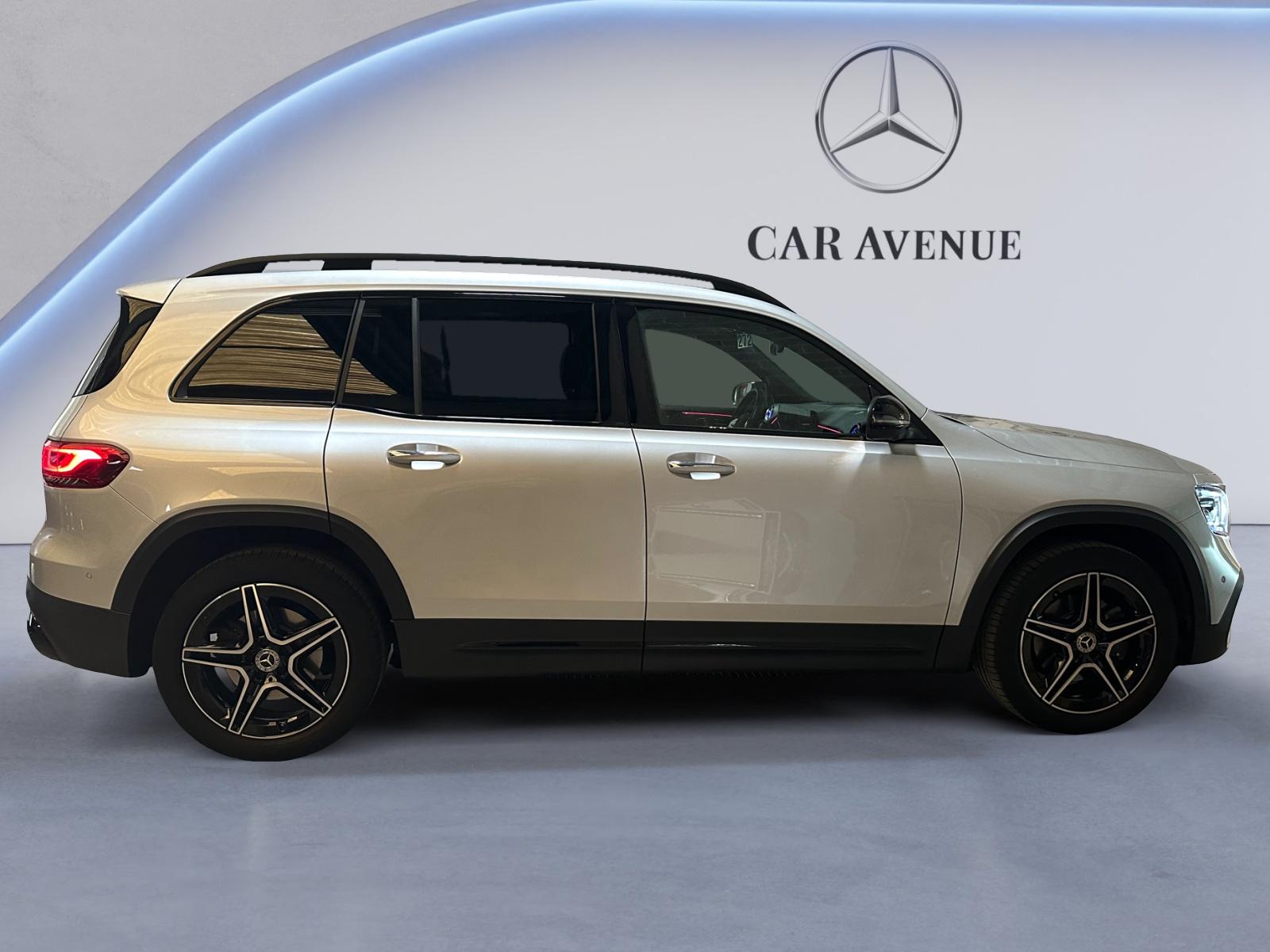 certified-verviers-mercedes-benz-glb-200-amg-line-7-places-w1n4m8hb7pw296029-7-20260903113821.jpg