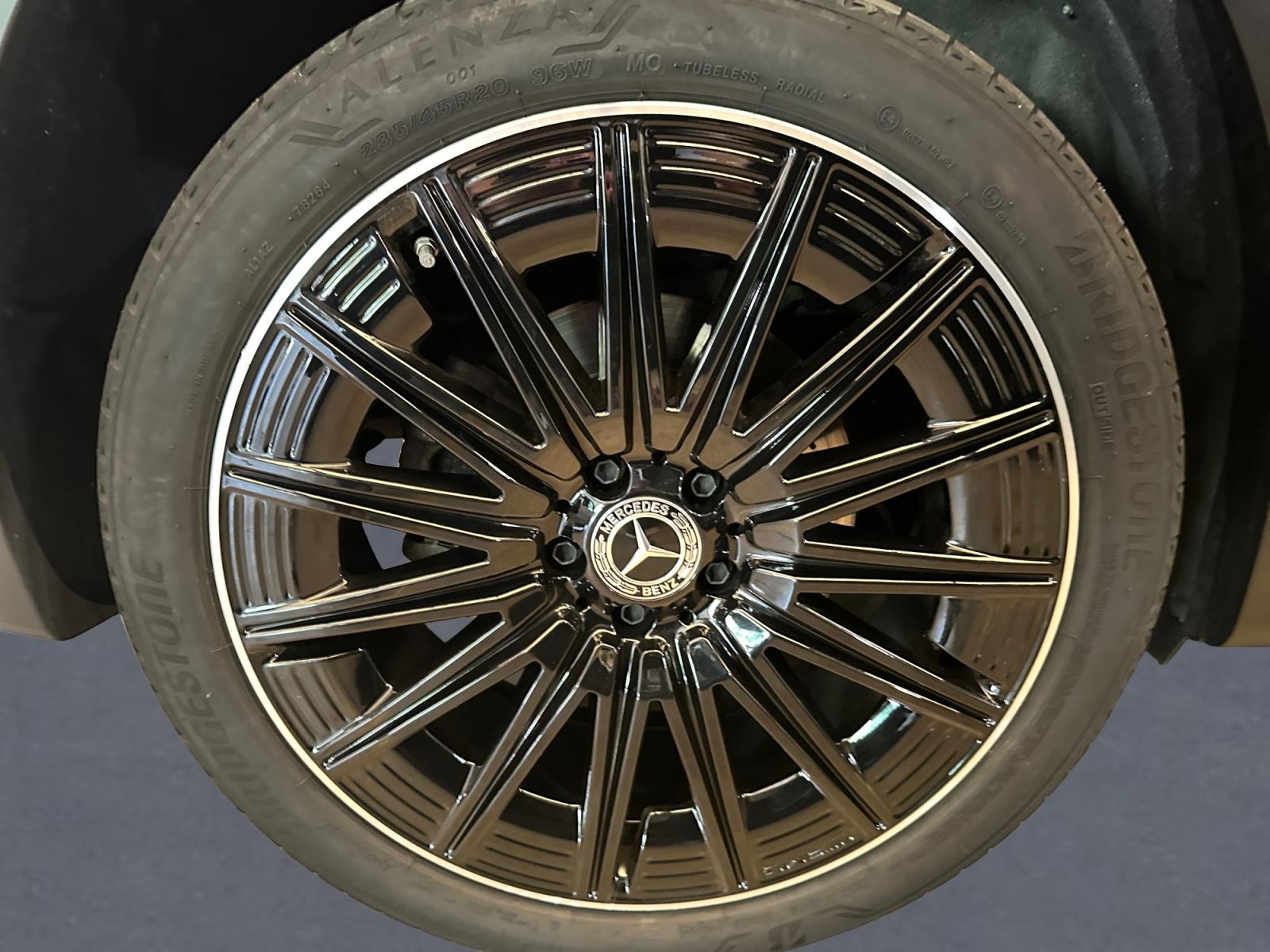 certified-verviers-mercedes-benz-glb-200d-amg-line-w1n4m1cb8sw426990-15-20260908153536.jpg