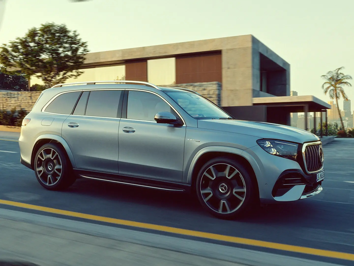 Mercedes-AMG-GLS-08