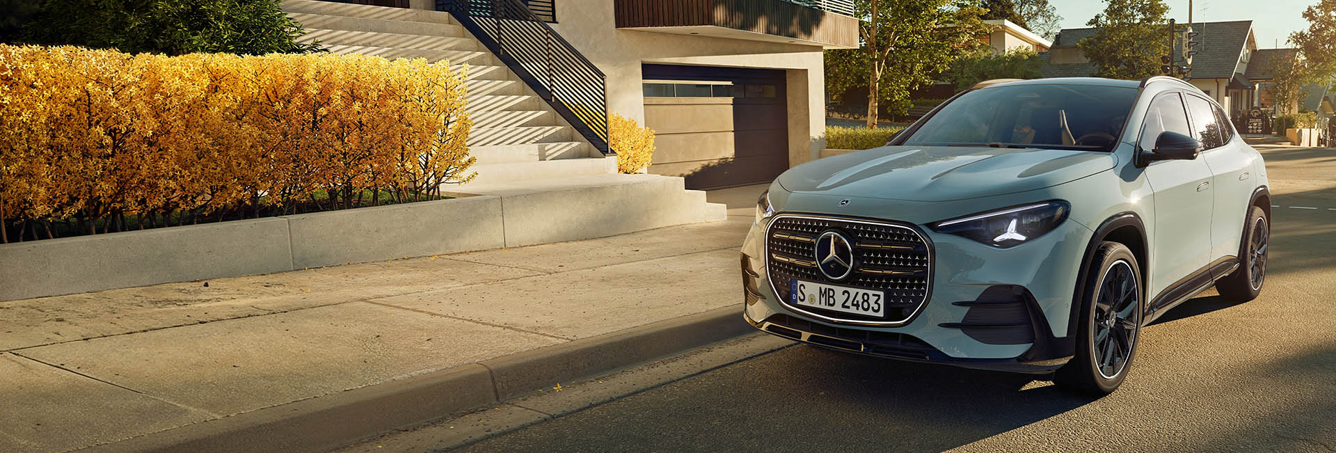 Mercedes-Benz-GLA-03_banner