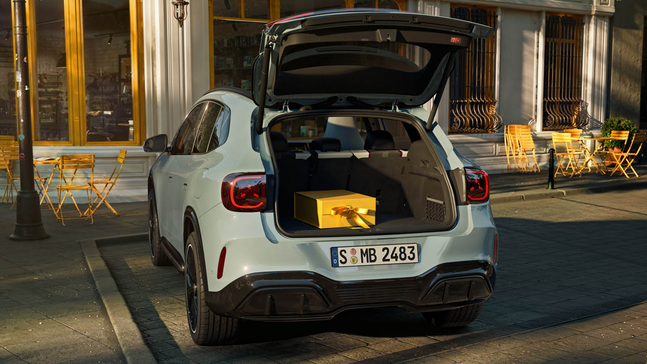 Mercedes-Benz-GLA-06