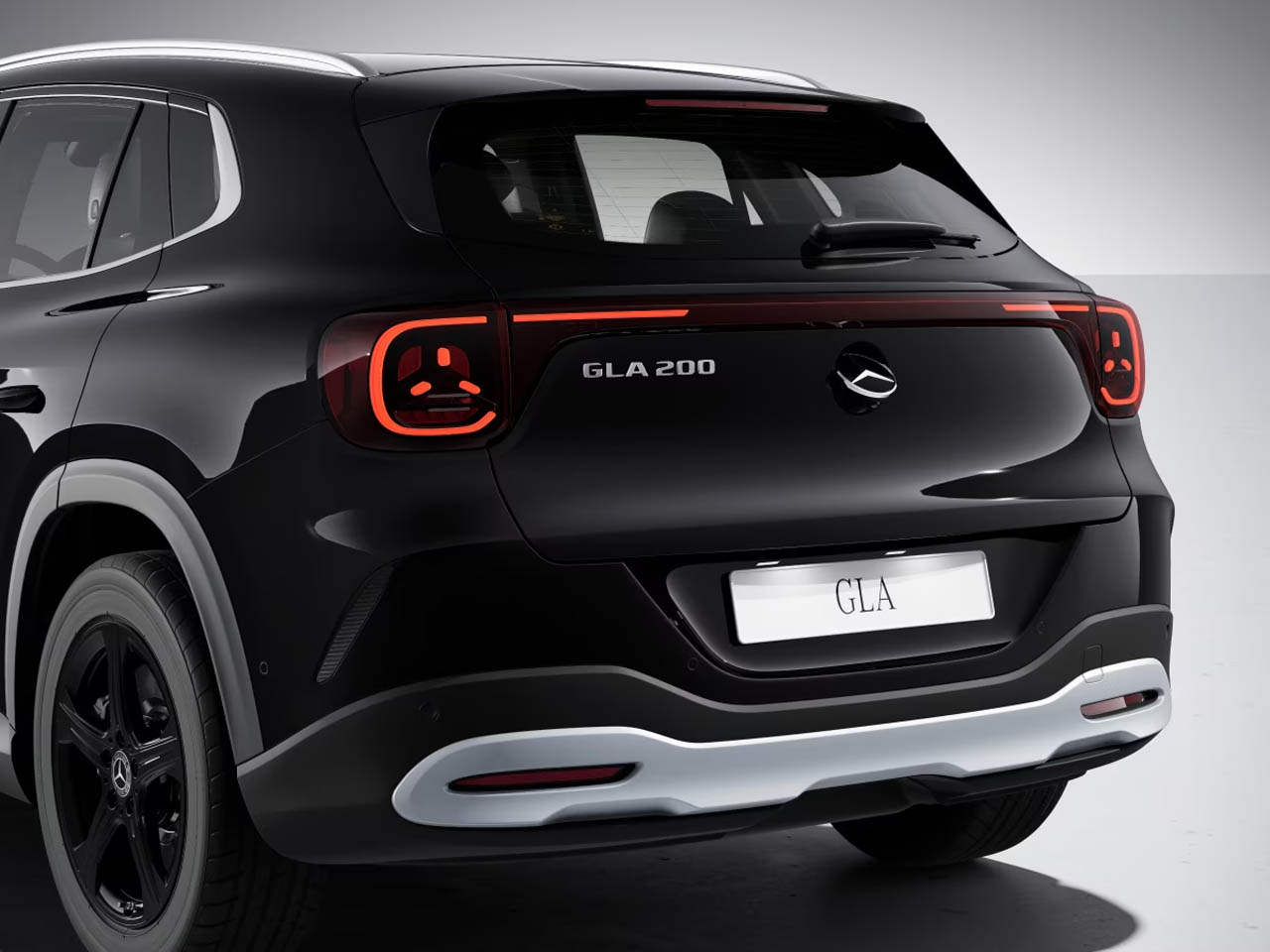 Mercedes-Benz-GLA-electrique-04
