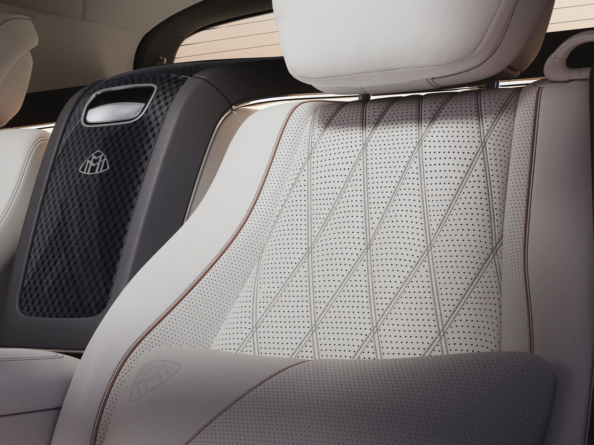 Mercedes-Maybach-GLS-01