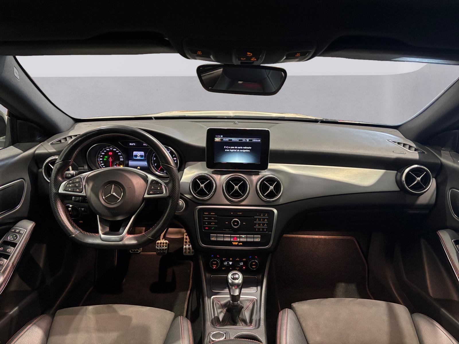 certified-alleur-mercedes-benz-cla-180-shooting-brake-amg-line-wdd1179421n518225-12-20260817114446.jpg
