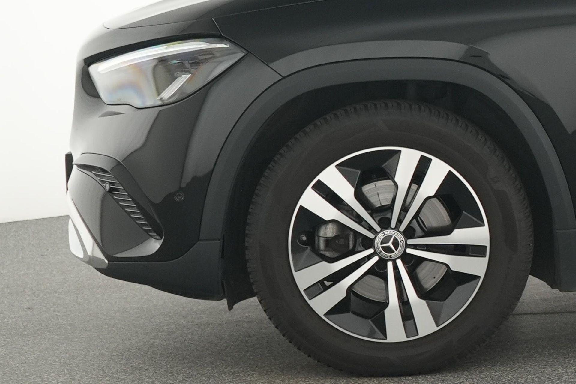 certified-alleur-mercedes-benz-gla-180-luxury-line-w1n4n8eb6tj779357-5-20260813165231.jpg