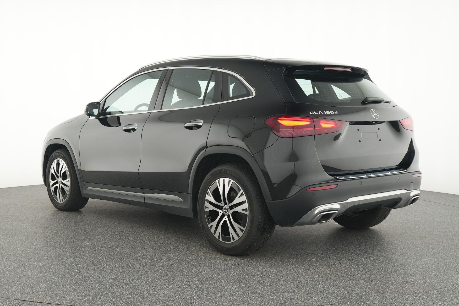 certified-alleur-mercedes-benz-gla-180d-business-line-w1n4n1ab4sj743808-4-20260806160917.jpg