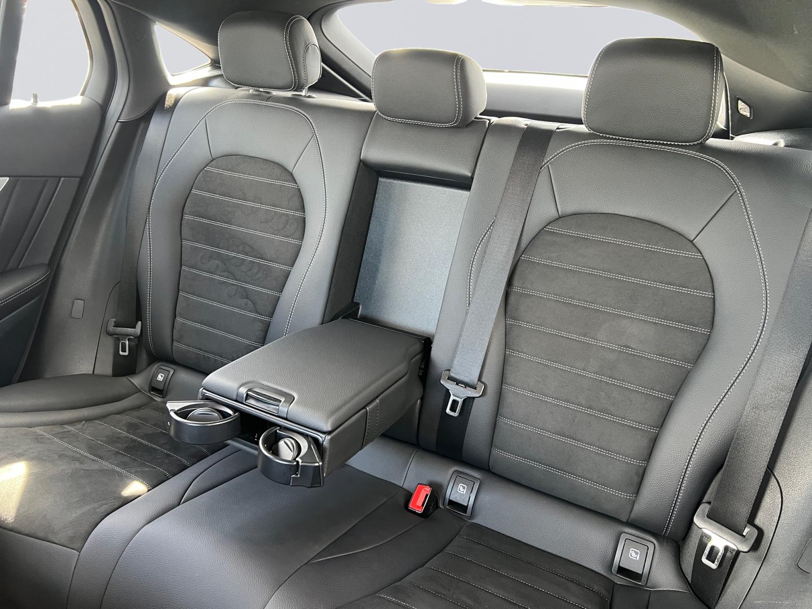 certified-arlon-mercedes-benz-glc-220-d-coupe-amg-line-w1n2533151f853965-17-20261002171436.jpg