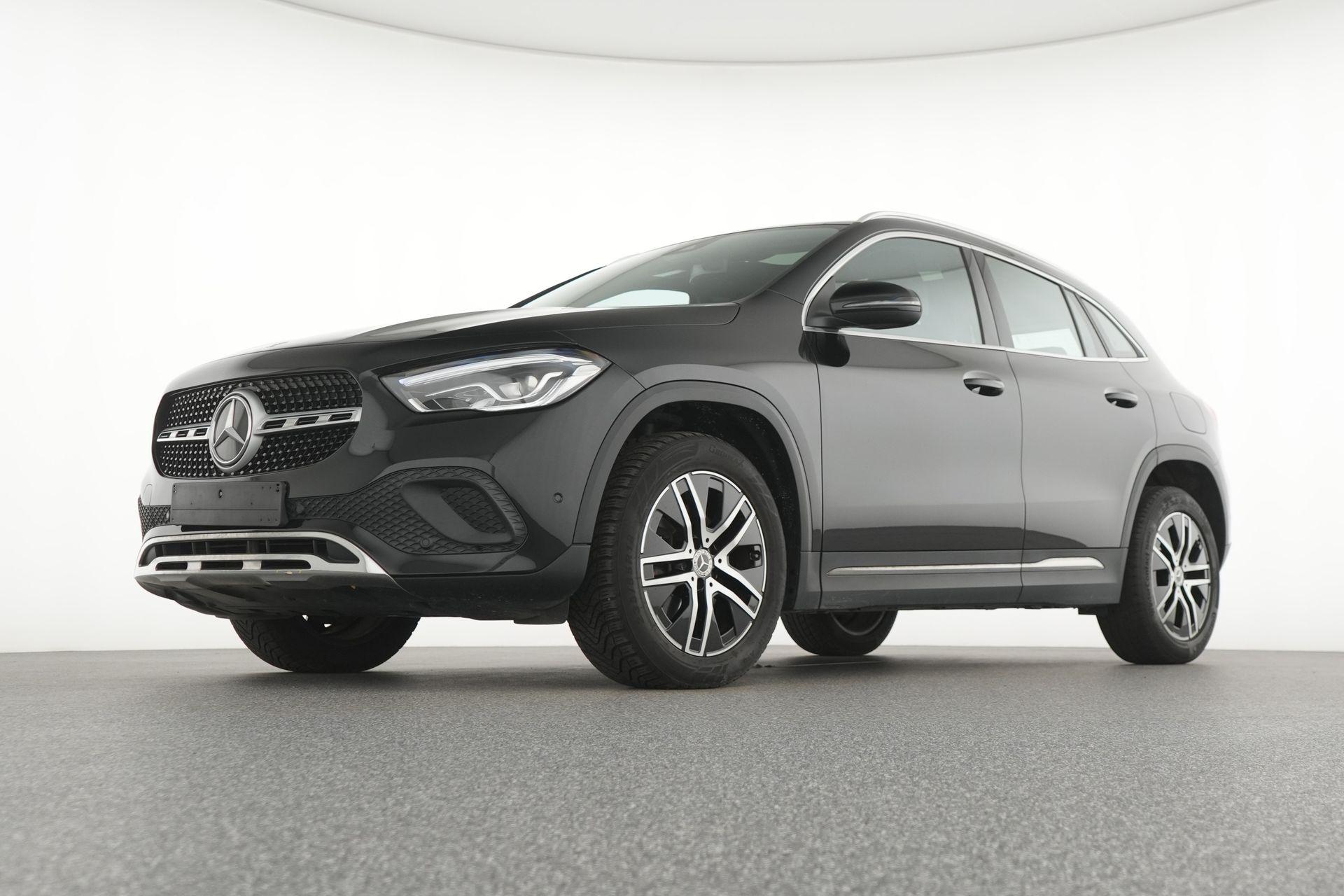 certified-beyne-heusay-mercedes-benz-gla-200d-business-line-w1n2477121j397299-10-20260906033325.jpg