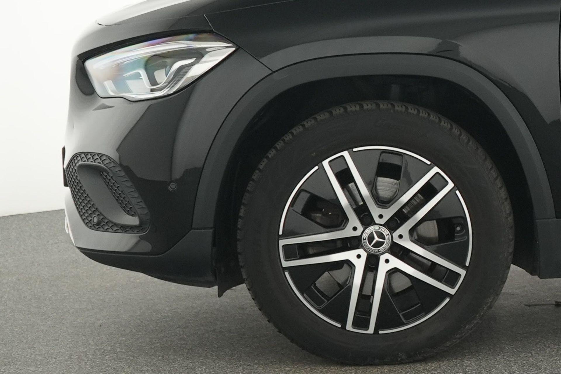 certified-beyne-heusay-mercedes-benz-gla-200d-business-line-w1n2477121j397299-5-20260906033323.jpg