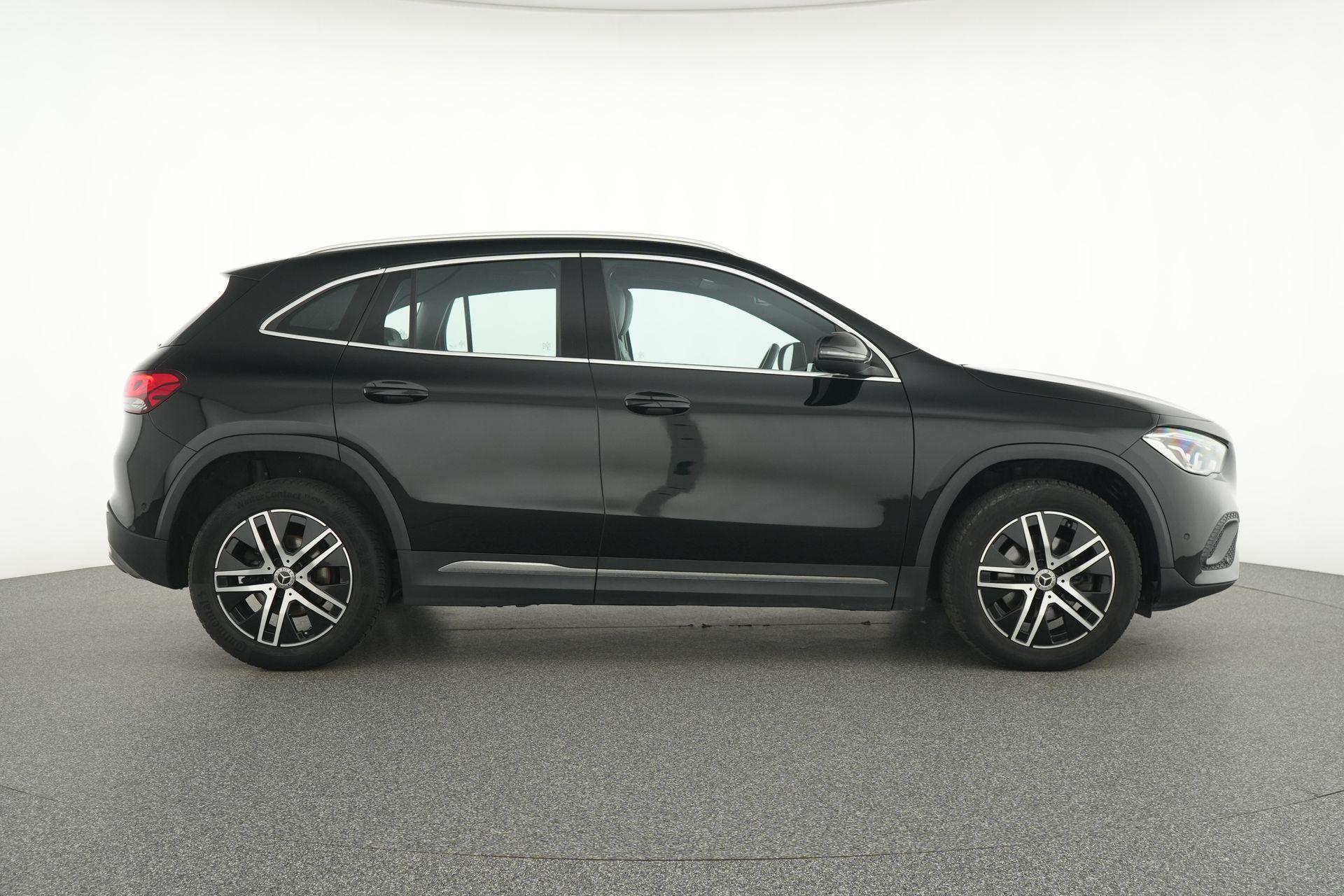 certified-beyne-heusay-mercedes-benz-gla-200d-business-line-w1n2477121j397299-9-20260906033325.jpg