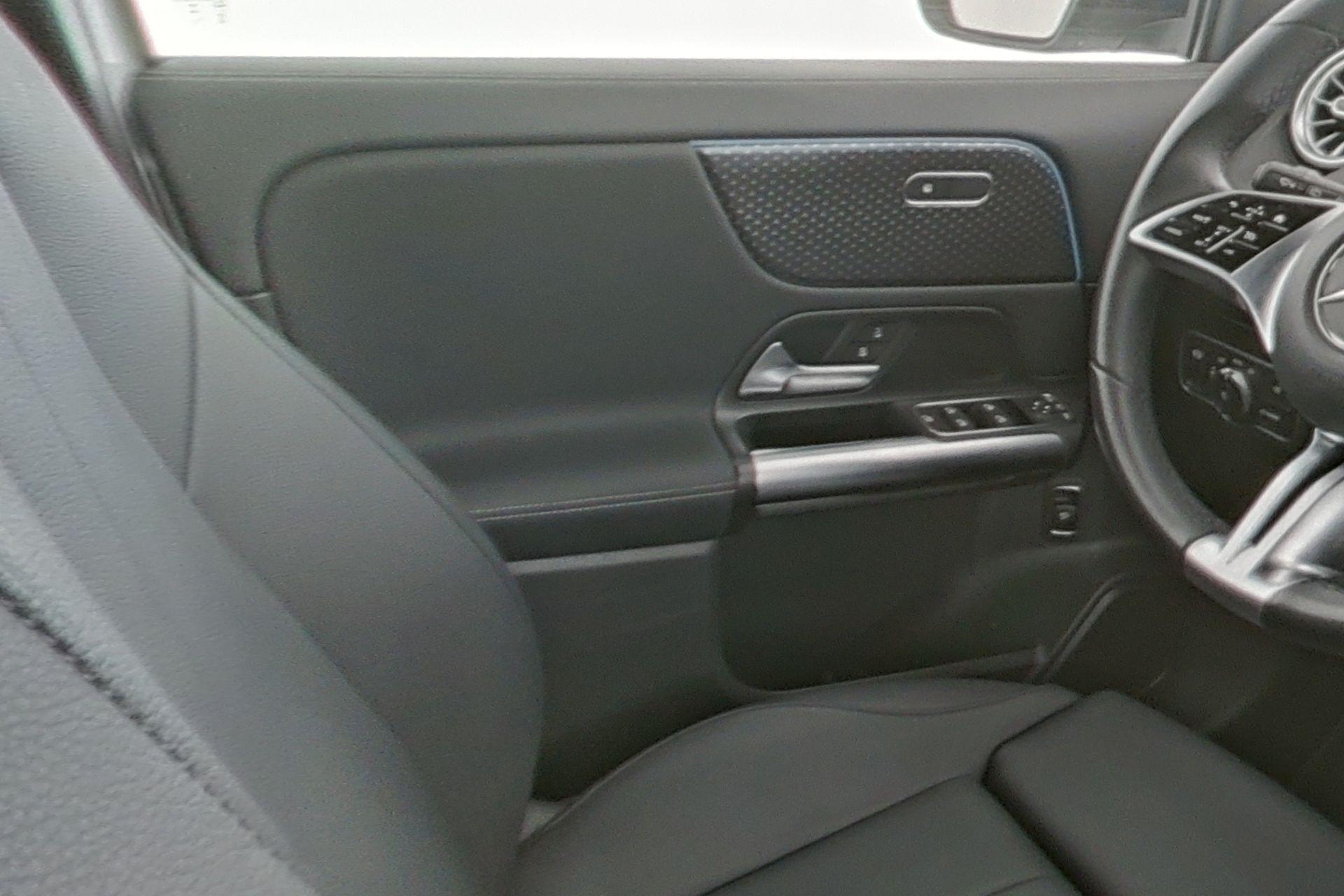 certified-eupen-mercedes-benz-gla-180d-business-line-w1n4n1ab4tj779368-16-20260825160555.jpg