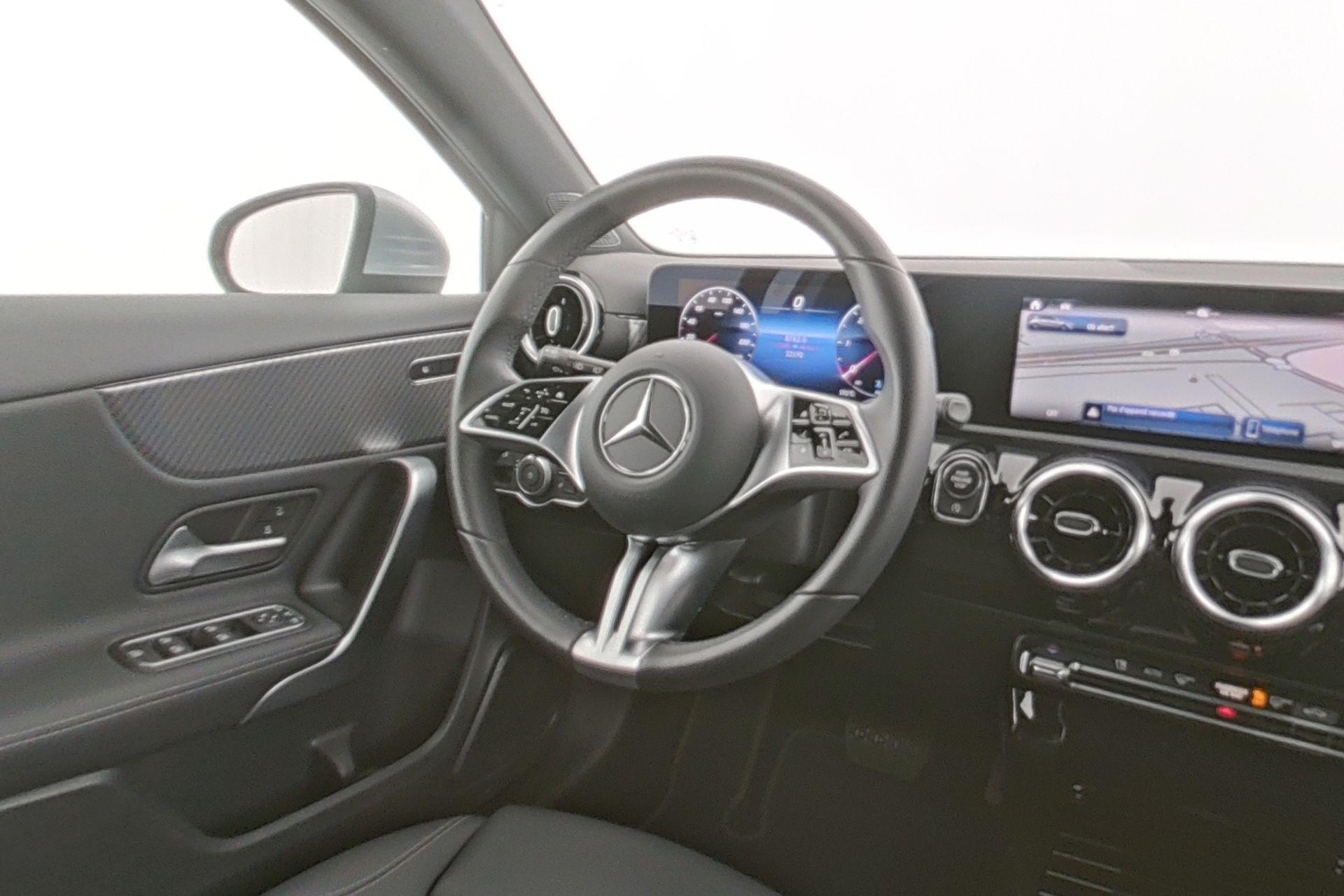 certified-libramont-mercedes-benz-a-180-d-progressive-w1k3f1ab9tj530098-13-20260821223610.jpg