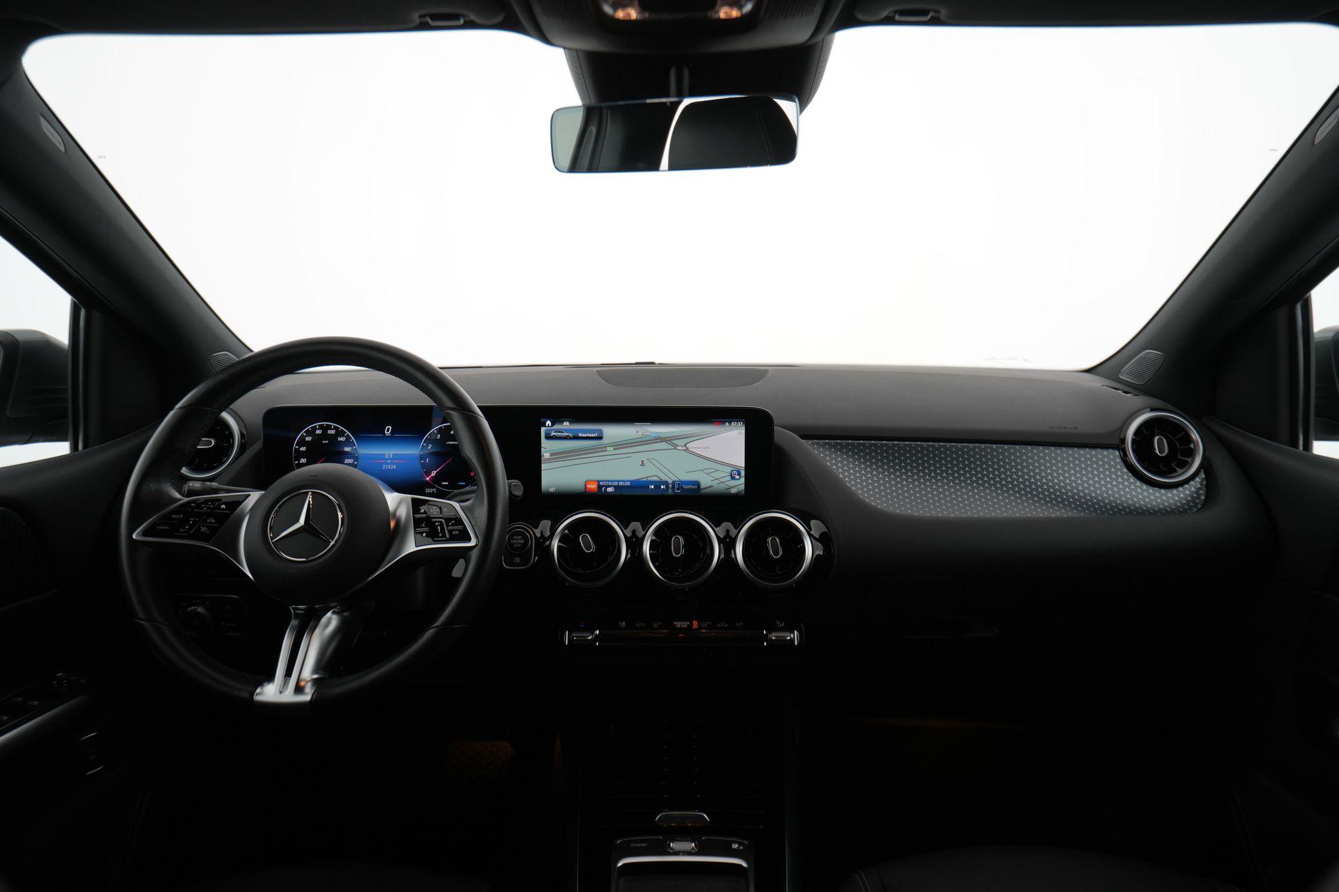 certified-namur-mercedes-benz-b-180-luxury-line-w1k4f8eb8sj656359-12-20260826114831.jpg