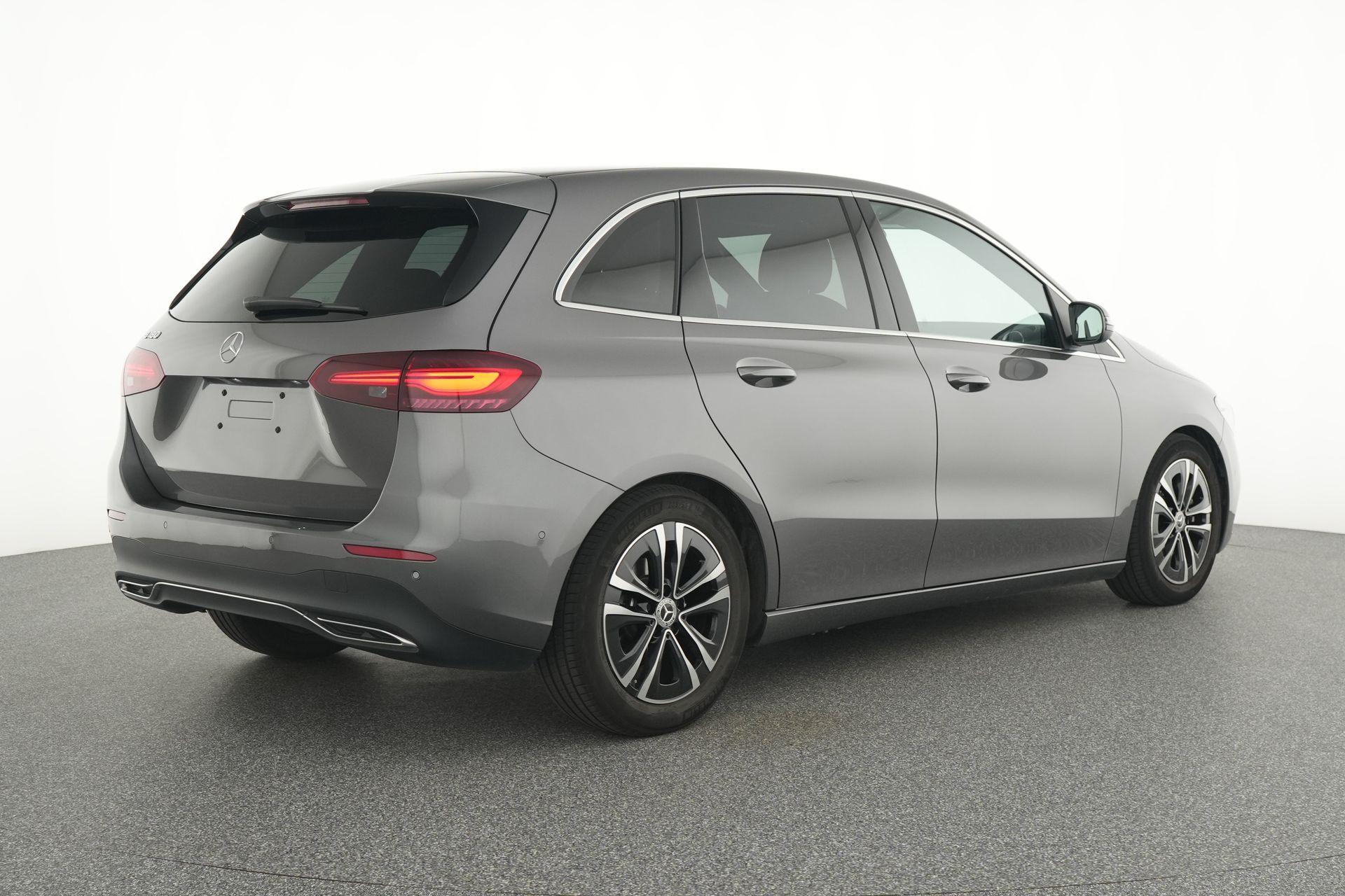 certified-namur-mercedes-benz-b-180-luxury-line-w1k4f8eb8sj656359-4-20260826114827.jpg