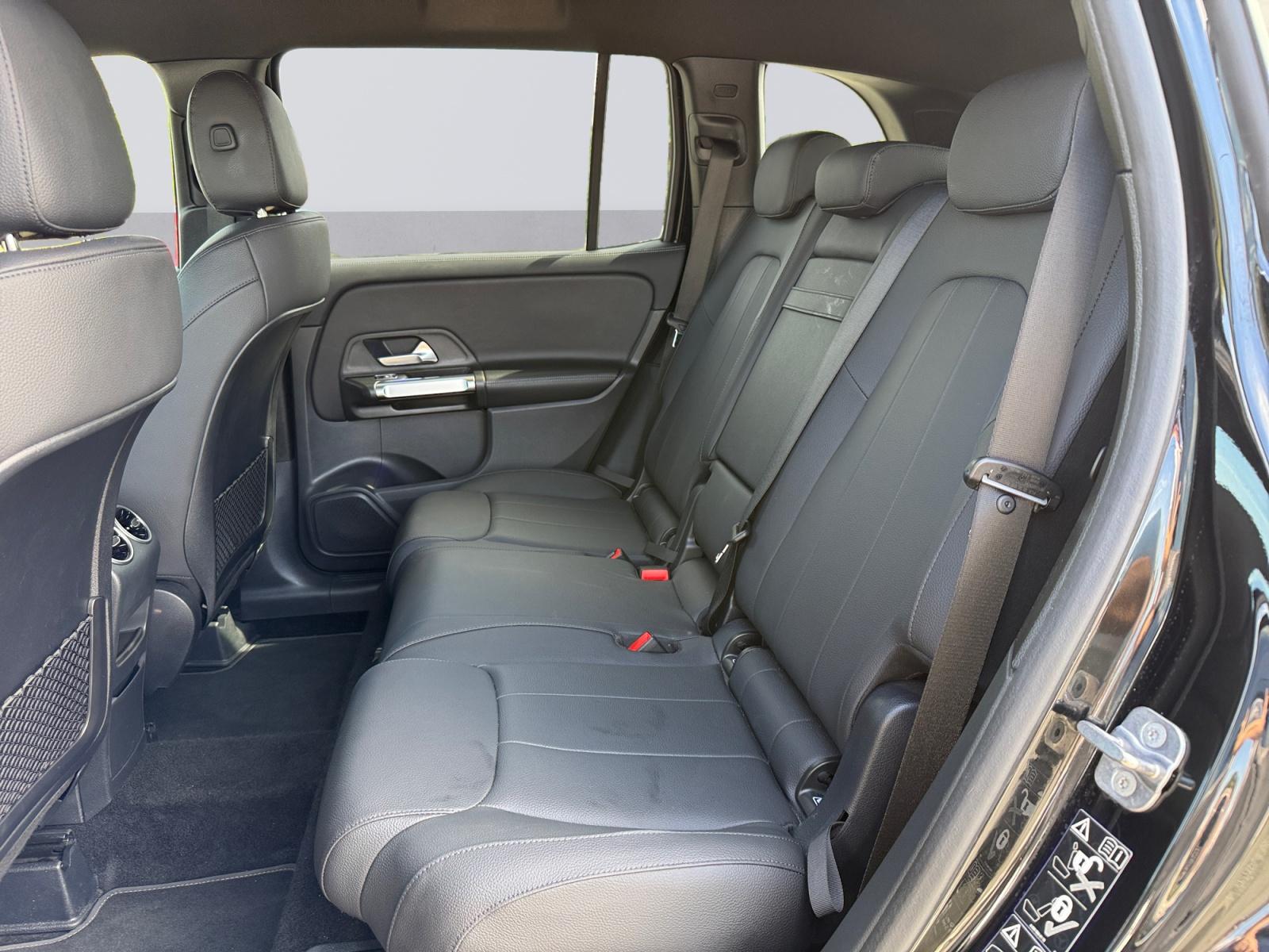 certified-namur-mercedes-benz-glb-180-d-7-places-luxury-line-w1n4m1ab4tw449655-18-20260827171959.jpg