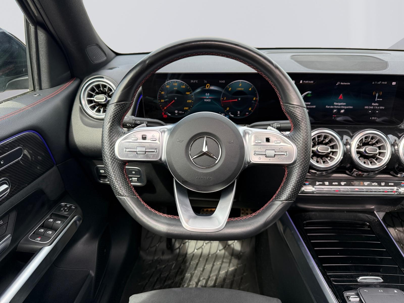 certified-namur-mercedes-benz-glb-200-d-amg-line-w1n2476121w179858-15-20260827172010.jpg