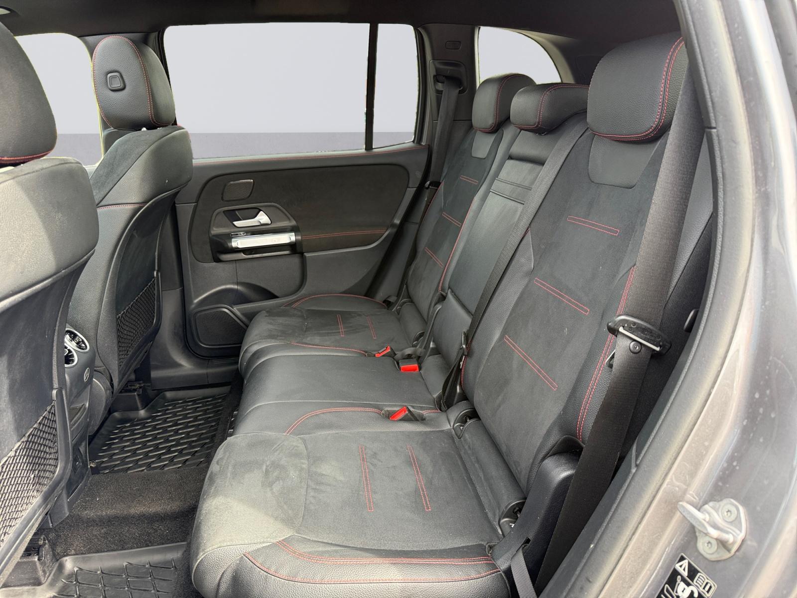 certified-namur-mercedes-benz-glb-200-d-amg-line-w1n2476121w179858-20-20260827172013.jpg