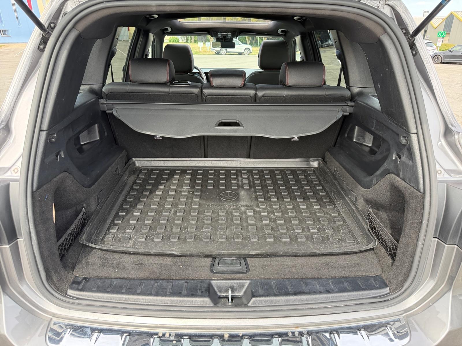 certified-namur-mercedes-benz-glb-200-d-amg-line-w1n2476121w179858-21-20260827172014.jpg