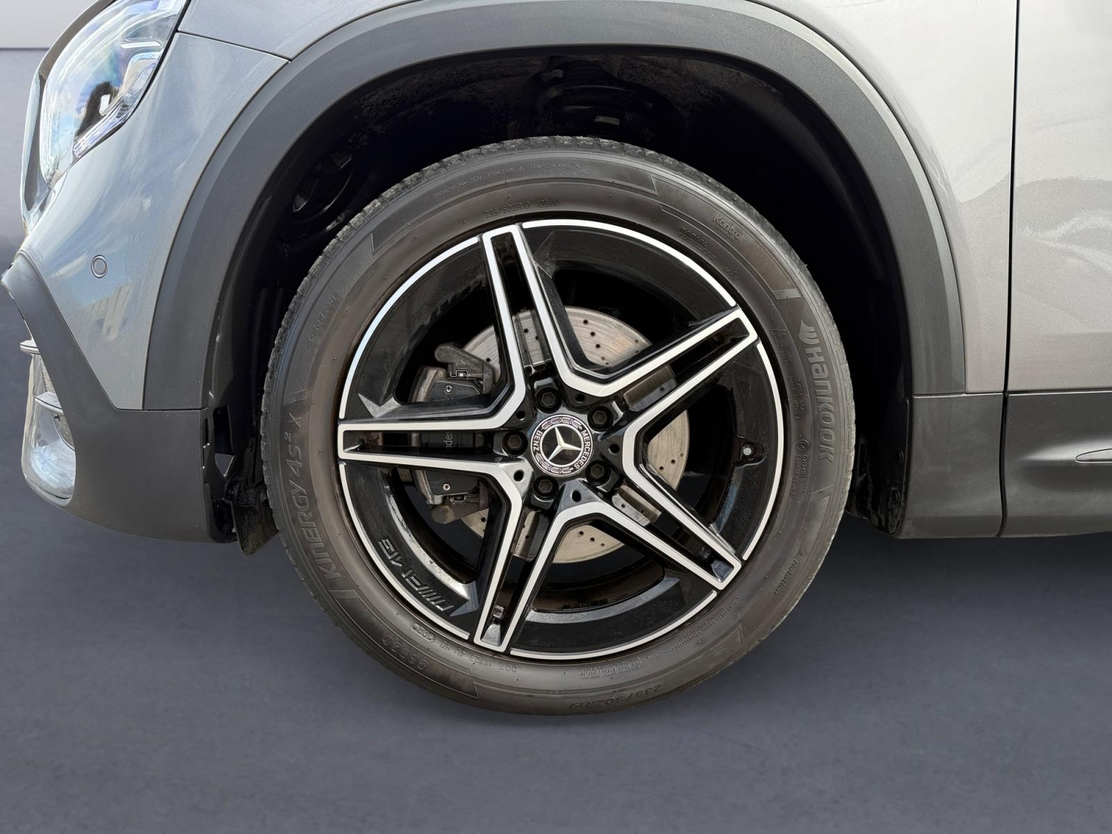 certified-namur-mercedes-benz-glb-200-d-amg-line-w1n2476121w179858-4-20260827172004.jpg