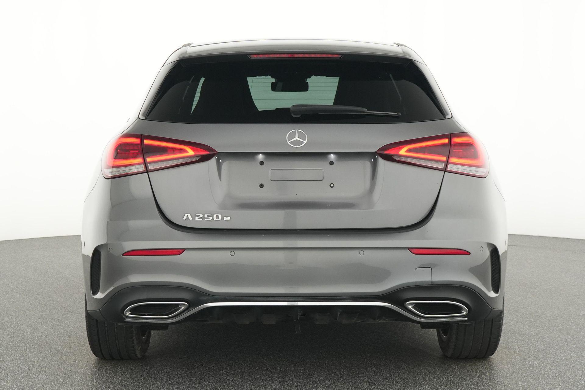 certified-verviers-mercedes-benz-a-250e-amg-line-w1k1770861j310450-8-20260909030434.jpg