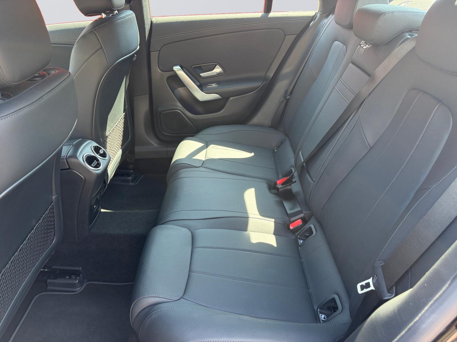 certified-verviers-mercedes-benz-cla-180d-business-line-w1k5j1ab6sn552039-14-20260903114136.jpg