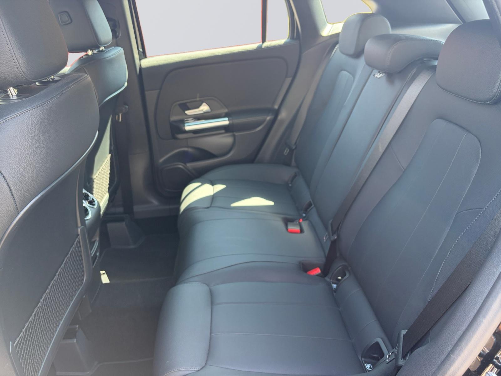 certified-verviers-mercedes-benz-gla-180d-business-line-w1n4n1ab4sj743808-14-20261002203449.jpg