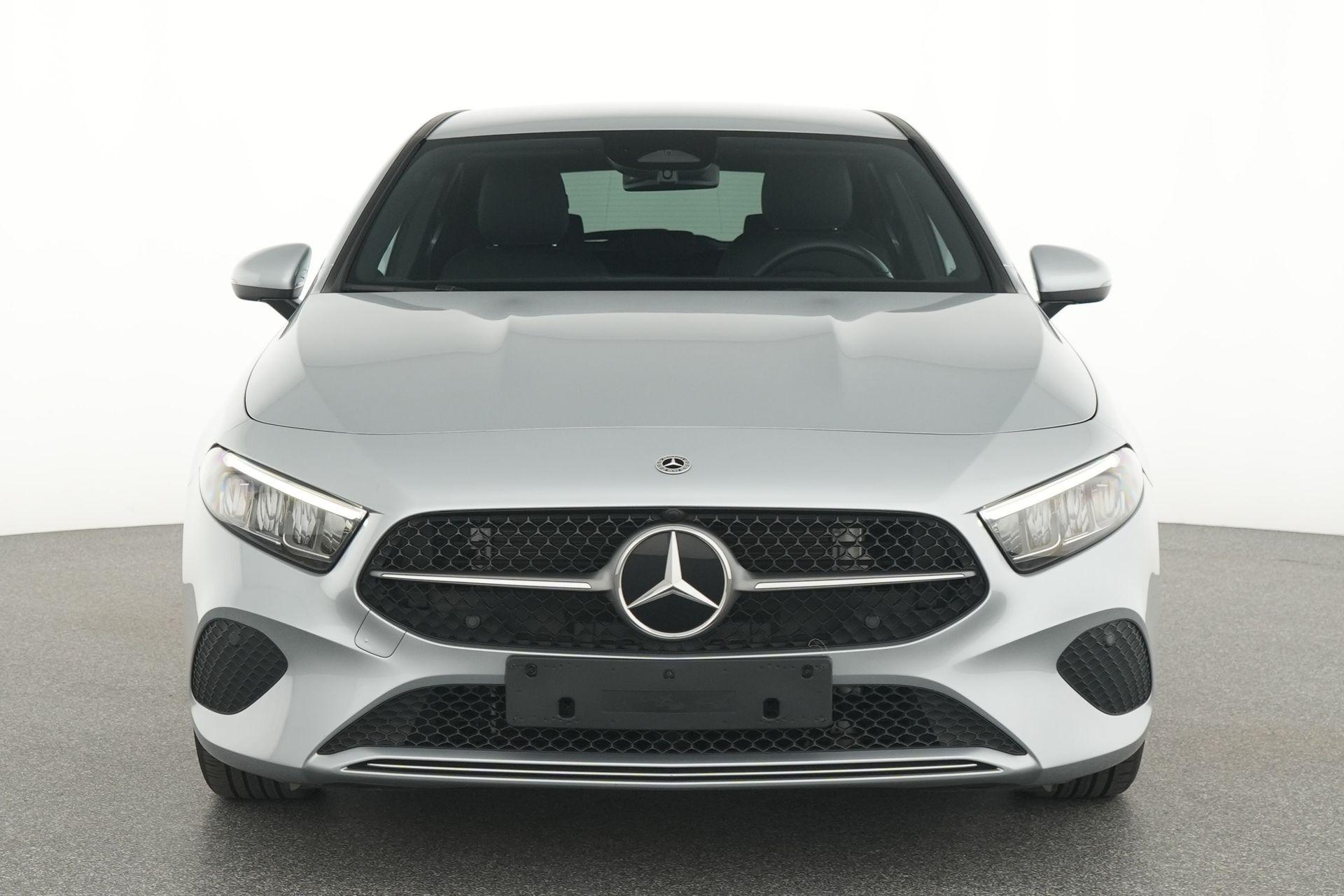 certified-alleur-mercedes-benz-a-180-luxury-line-w1k3f8eb3sj460132-6-20260929163834.jpg
